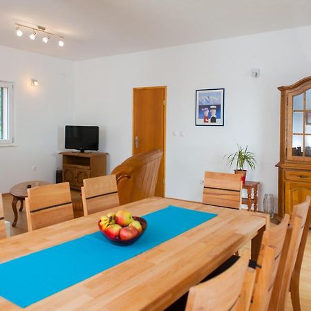 Holiday Home Koprivno Eksteriør billede