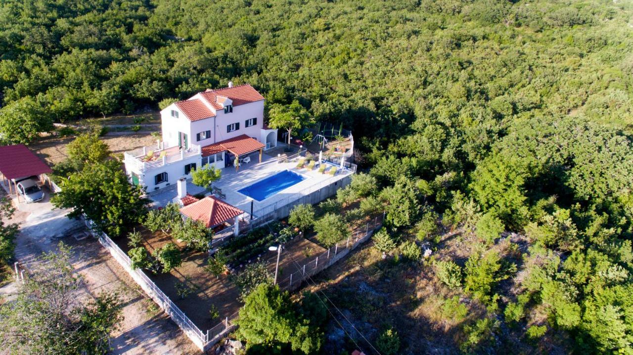 Holiday Home Koprivno Eksteriør billede