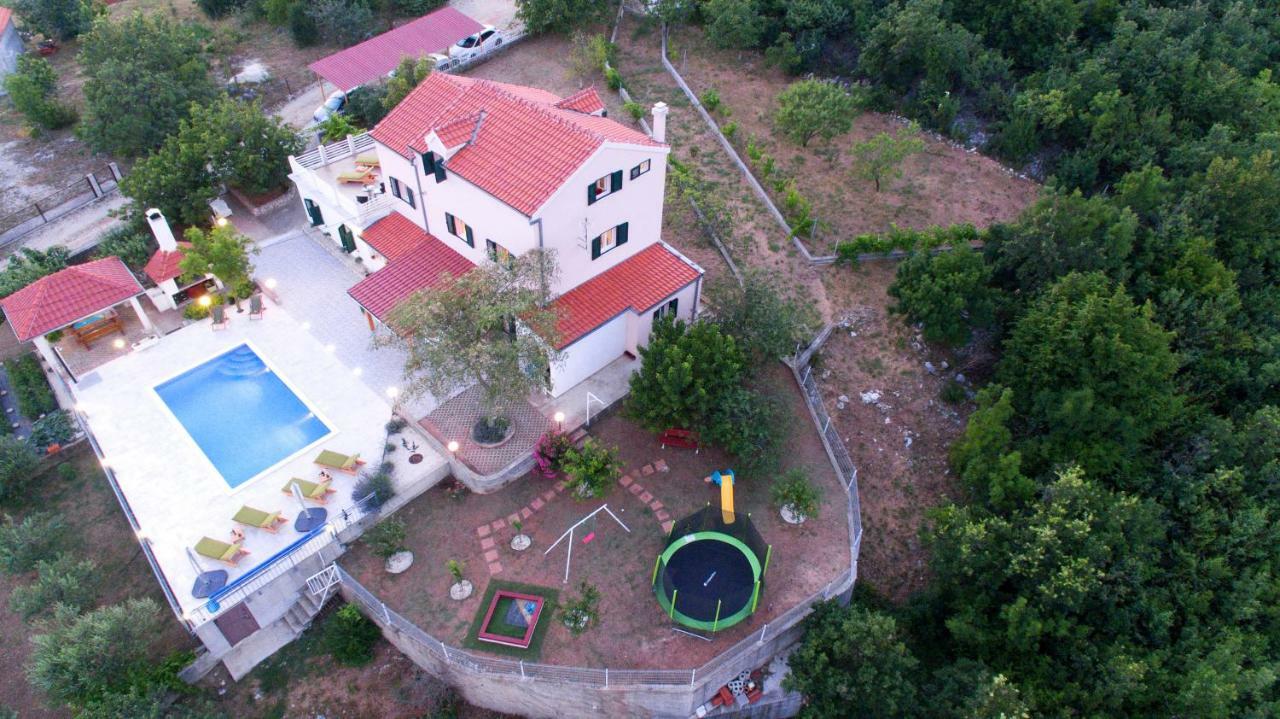 Holiday Home Koprivno Eksteriør billede