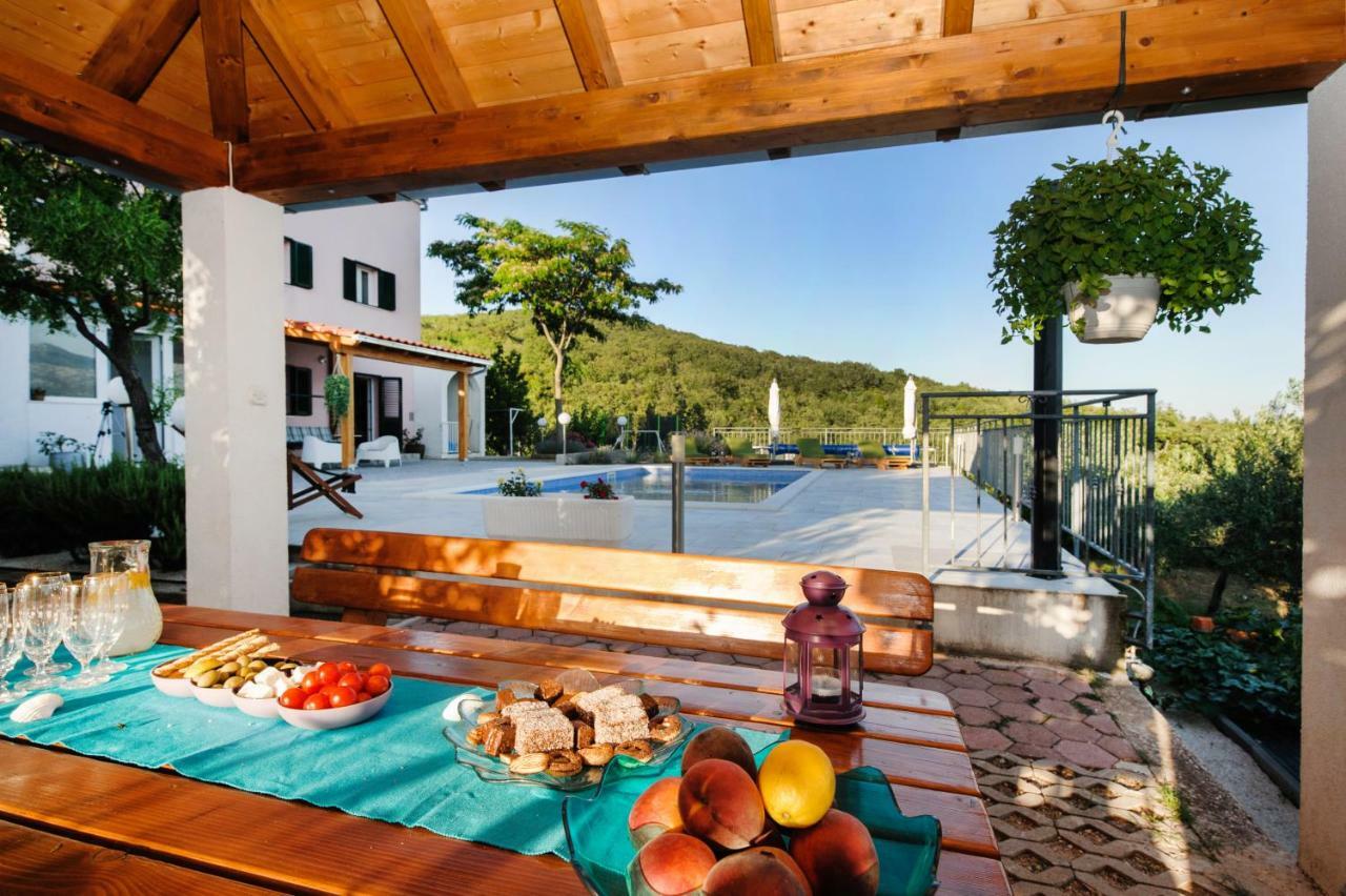 Holiday Home Koprivno Eksteriør billede