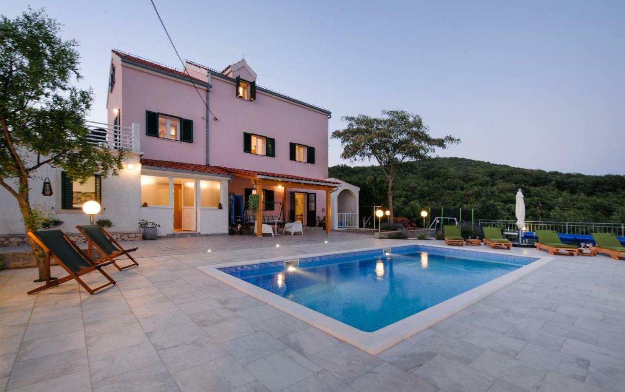 Holiday Home Koprivno Eksteriør billede
